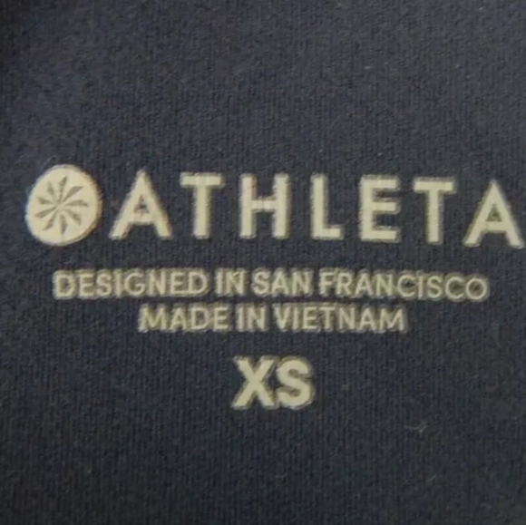 Athleta Elation Capri Leggings - Picture 3 of 4